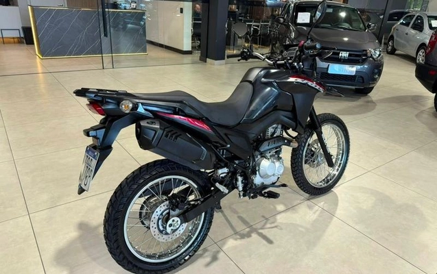 imagem-https://www.socarrao.com.br/sc-vehicle-images-prod/3283099/1787690717346-8371242_5_B_8c7e4f41d6.jpeg