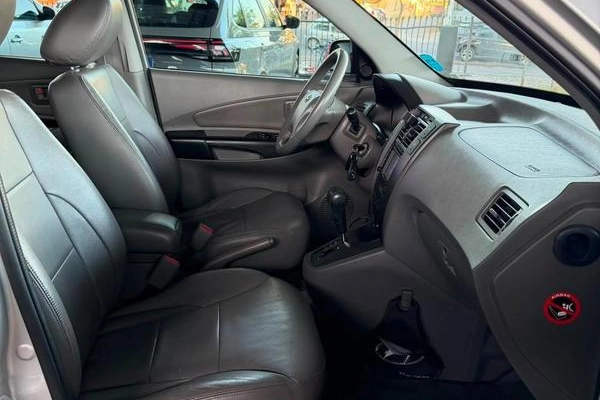 imagem-https://www.socarrao.com.br/sc-vehicle-images-prod/3283143/1788878133842-8388814_11_B_82a79cfe98.jpeg