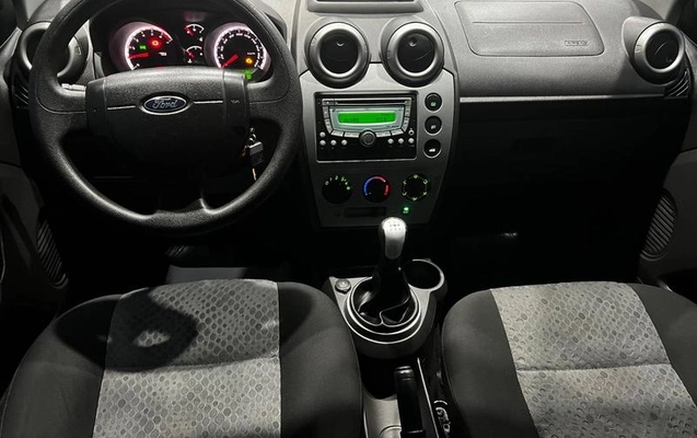 imagem-https://www.socarrao.com.br/sc-vehicle-images-prod/3283193/1789389714119-8388861_10_B_57b3818230.jpeg