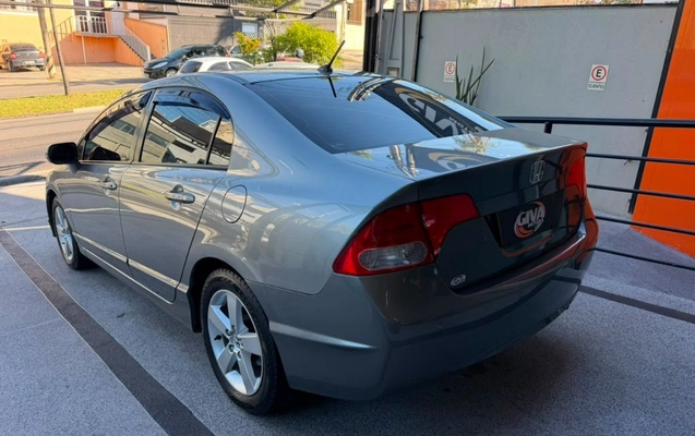 imagem-https://www.socarrao.com.br/sc-vehicle-images-prod/3283195/1788884261599-gb-9fcf480.jpeg