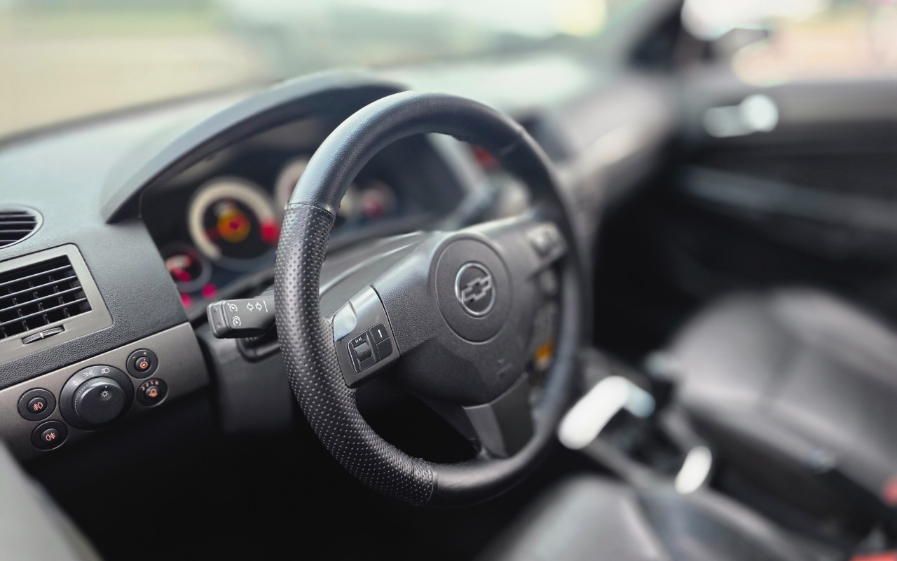 imagem-https://www.socarrao.com.br/sc-vehicle-images-prod/3283220/1786998998235-MjAyNjA4MTJfMTcyMDQyLmpwZw.jpg