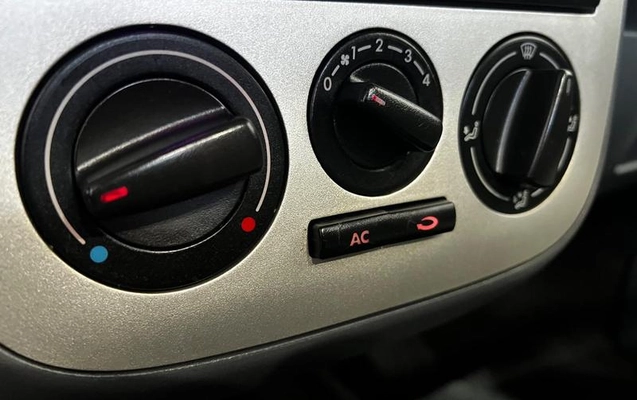 imagem-https://www.socarrao.com.br/sc-vehicle-images-prod/3283225/1789241791040-8388881_9_B_f114d0651c.jpeg