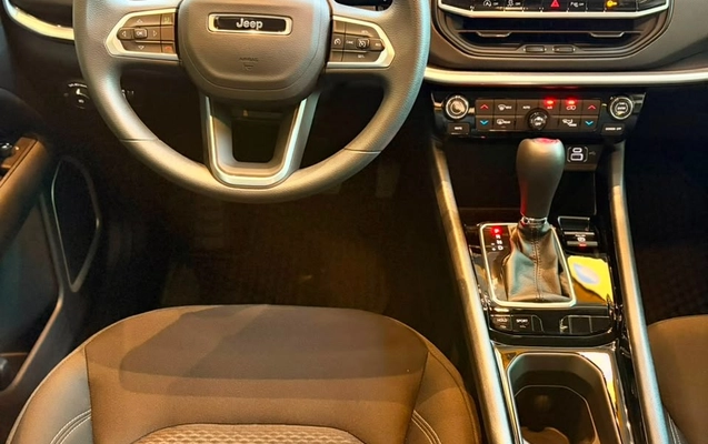imagem-https://www.socarrao.com.br/sc-vehicle-images-prod/3283230/1786999066673-a407b2ca-5b4f-4c56-a97e-b338c15e5233.jpg