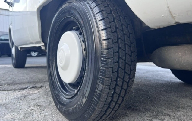 imagem-https://www.socarrao.com.br/sc-vehicle-images-prod/3283455/1786999599062-OGVmZTYwYjItZTFlNy00NzdhLWJkOTItNTM0ZTY2NTg3ODViLmpwZw.jpg
