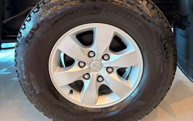 imagem-https://www.socarrao.com.br/sc-vehicle-images-prod/3283497/1789476311585-f702b410-2062-4976-8193-cfcff30b610f.jpg