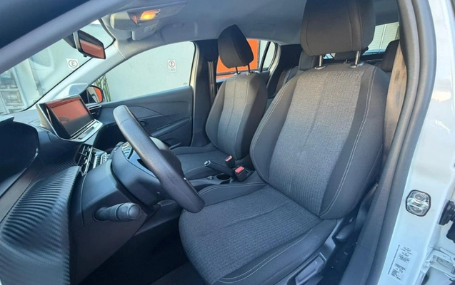 imagem-https://www.socarrao.com.br/sc-vehicle-images-prod/3283581/1789582047750-gb-61d944d.jpeg