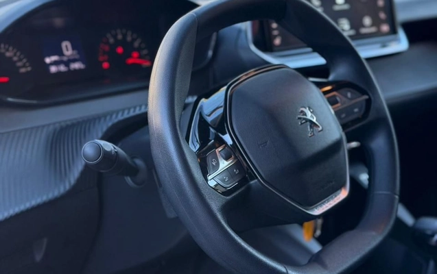 imagem-https://www.socarrao.com.br/sc-vehicle-images-prod/3283581/1789582047756-gb-e2c895d.jpeg