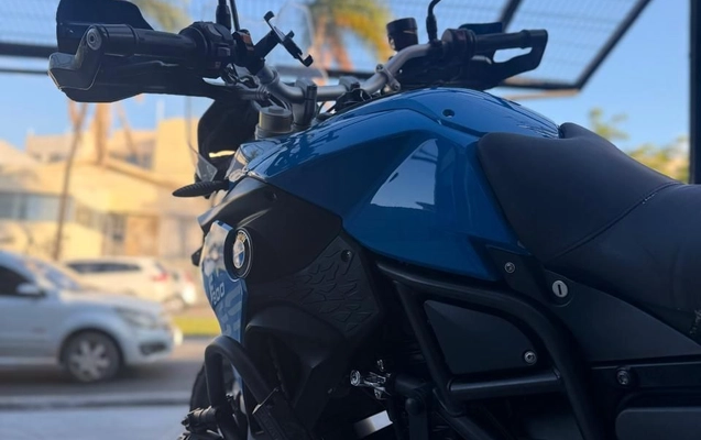 imagem-https://www.socarrao.com.br/sc-vehicle-images-prod/3283606/1788884452823-gb-3f306bd.jpeg