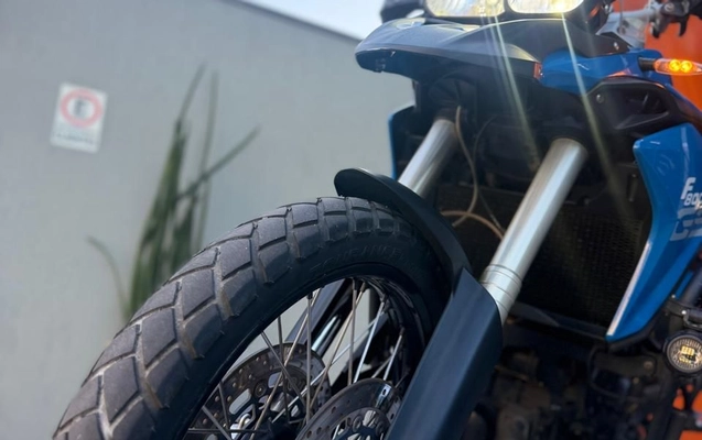 imagem-https://www.socarrao.com.br/sc-vehicle-images-prod/3283606/1788884452826-gb-c309cef.jpeg