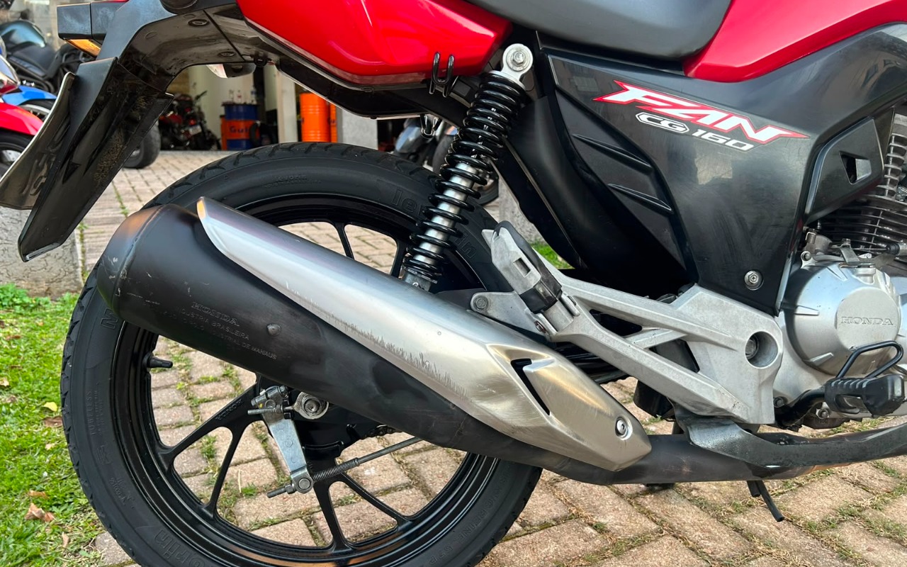 imagem-https://www.socarrao.com.br/sc-vehicle-images-prod/3283623/1787000000019-MTIuanBlZw.jpeg