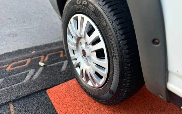 imagem-https://www.socarrao.com.br/sc-vehicle-images-prod/3283647/1789052735991-8367747_1_B_7efdb5c8f1.jpeg