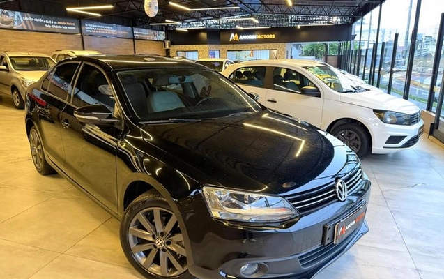 imagem-https://www.socarrao.com.br/sc-vehicle-images-prod/3283916/1787001222370-8343818_6_B_68fc9b80c7.jpeg