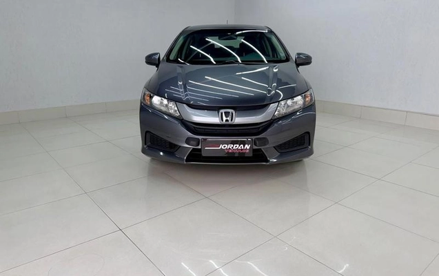 imagem-https://www.socarrao.com.br/sc-vehicle-images-prod/3283962/1787001330418-8356254_2_B_99e3079f81.jpeg