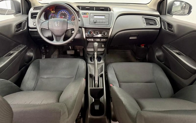 imagem-https://www.socarrao.com.br/sc-vehicle-images-prod/3283962/1787001330426-8356254_11_B_b736667c94.jpeg