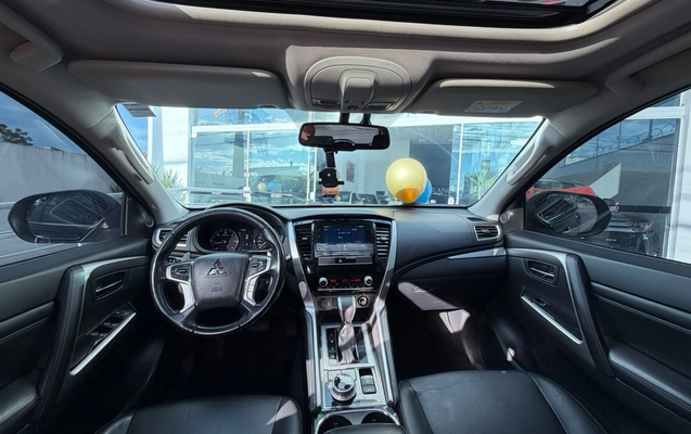 imagem-https://www.socarrao.com.br/sc-vehicle-images-prod/3283995/1787001417043-003_f36bf5d707e12c8fe8da974cbf8a4395.jpeg