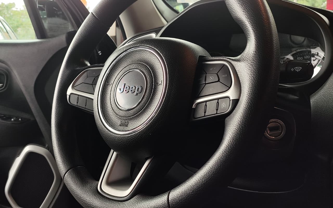 imagem-https://www.socarrao.com.br/sc-vehicle-images-prod/3284152/1787001904454-V2hhdHNBcHAgSW1hZ2UgMjAyNi0wOC0xMiBhdCAxNy4yNS4yNSAoMSkuanBlZw.jpeg