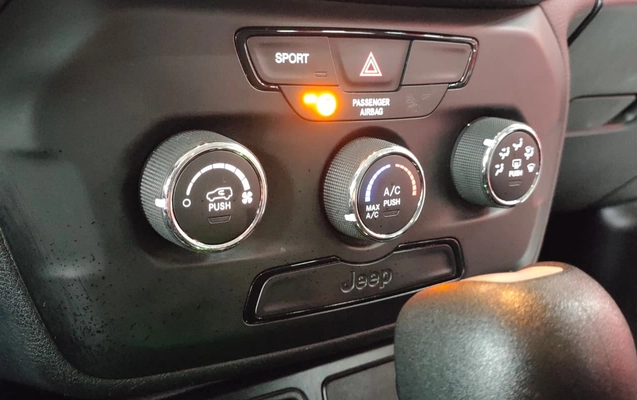 imagem-https://www.socarrao.com.br/sc-vehicle-images-prod/3284152/1787001904894-V2hhdHNBcHAgSW1hZ2UgMjAyNi0wOC0xMiBhdCAxNy4yNS4yNyAoMikuanBlZw.jpeg