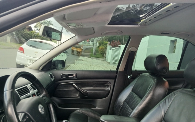imagem-https://www.socarrao.com.br/sc-vehicle-images-prod/3284163/1787001952303-003_e2a9d4c432af4b9a51bbb87e2b860d3b.jpg