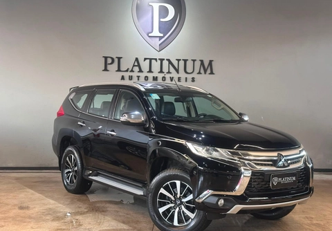 Mitsubishi Pajero 2020 Preto — foto 1 de 3