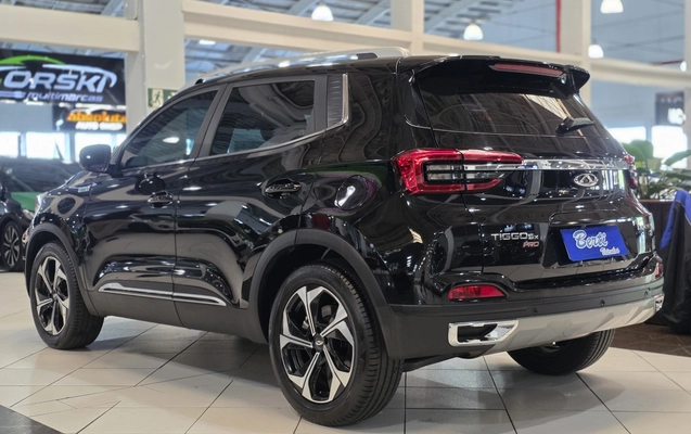imagem-https://www.socarrao.com.br/sc-vehicle-images-prod/3284370/1787002443157-1_061717.jpg