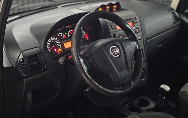 imagem-https://www.socarrao.com.br/sc-vehicle-images-prod/3284437/1787002685015-003_7364043e398f2dfd358291dd7c3b607b.jpg