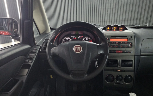 imagem-https://www.socarrao.com.br/sc-vehicle-images-prod/3284437/1787002685026-003_70f1bff7556e216f25fca4db7aca37ad.jpg
