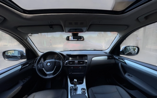 imagem-https://www.socarrao.com.br/sc-vehicle-images-prod/3284851/1789409764379-UFoWzkzCzQ5JsmklV4ypJv71v1S4uqRr.jpg