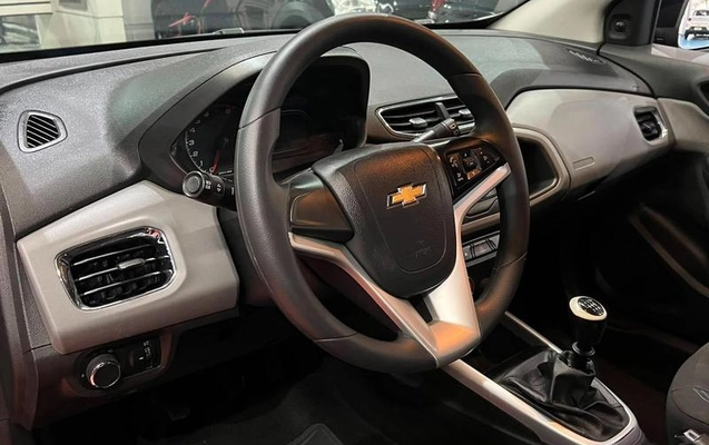 imagem-https://www.socarrao.com.br/sc-vehicle-images-prod/3284908/1789593319828-8376720_10_B_f34e44a05d.jpeg