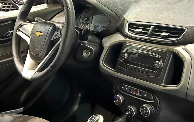 imagem-https://www.socarrao.com.br/sc-vehicle-images-prod/3284908/1789593319829-8376720_10_B_6cd6060f45.jpeg