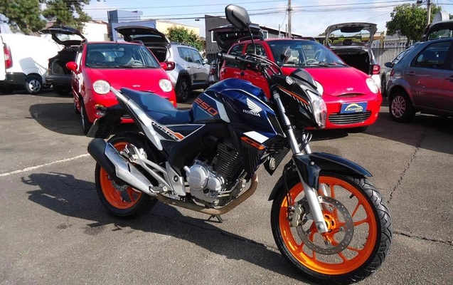 imagem-https://www.socarrao.com.br/sc-vehicle-images-prod/3285929/1790003496990-7912897_5_B_49f4b1fb8c.jpeg