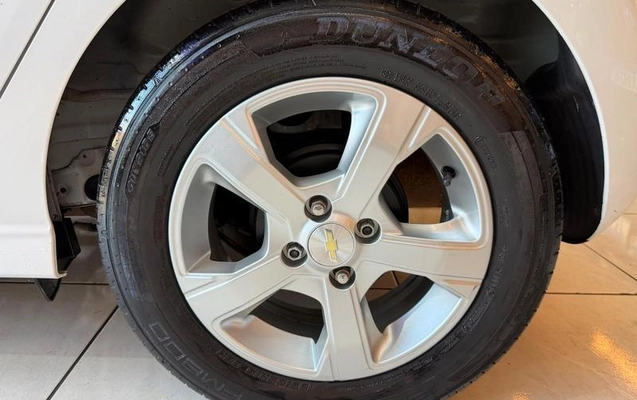 imagem-https://www.socarrao.com.br/sc-vehicle-images-prod/3286668/1790092888116-8312060_8_B_d28963fa37.jpeg