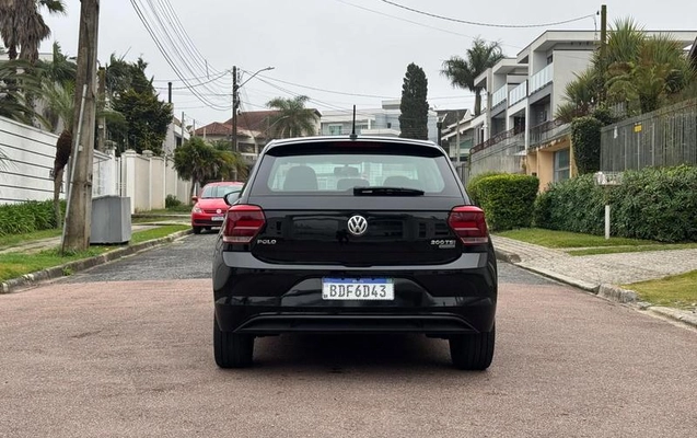 imagem-https://www.socarrao.com.br/sc-vehicle-images-prod/3288314/1788960203839-8389393_11_B_ce409068cd.jpeg