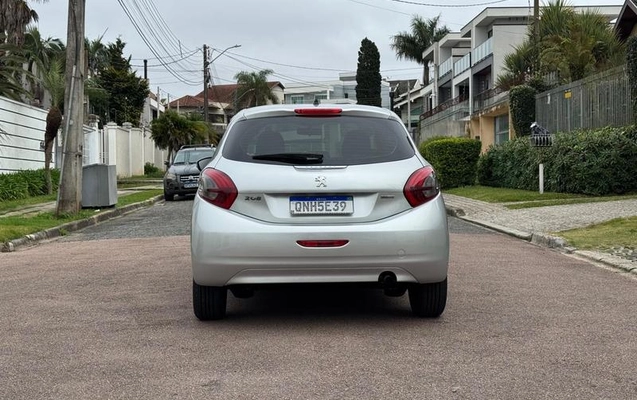 imagem-https://www.socarrao.com.br/sc-vehicle-images-prod/3289022/1788961338746-8389404_16_B_fb007e4023.jpeg