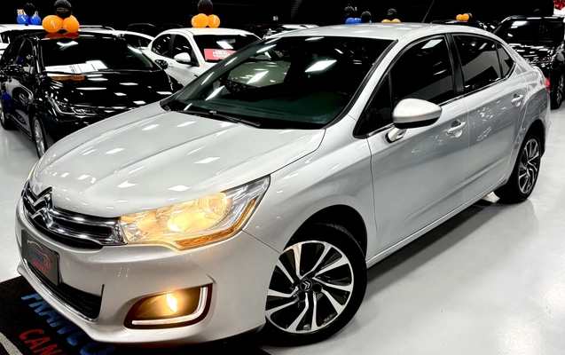 imagem-https://www.socarrao.com.br/sc-vehicle-images-prod/3289381/1787018347587-1_105810.jpg
