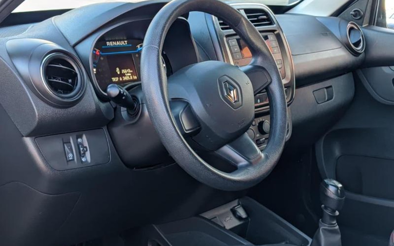 imagem-https://www.socarrao.com.br/sc-vehicle-images-prod/3289421/1787018599700-RkNfMzkzOV84MDIyNTQ4XzBfVl8xMGFkYzhjMTM2LmpwZWc.jpeg