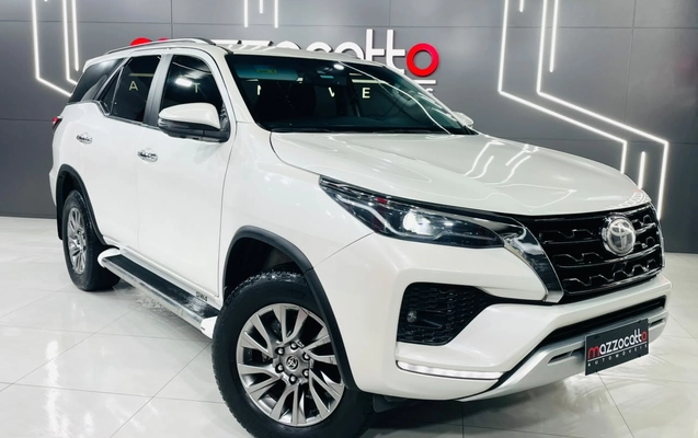 imagem-https://www.socarrao.com.br/sc-vehicle-images-prod/3296815/1787053686917-003_137f259992e98feee21baeeb047c6345.jpeg