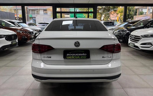 imagem-https://www.socarrao.com.br/sc-vehicle-images-prod/3296884/1787752816807-8380760_4_B_5d34d4143e.jpeg