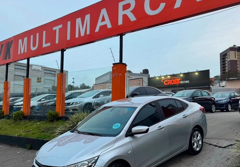 Chevrolet Onix 2023 Prata — foto 1 de 3