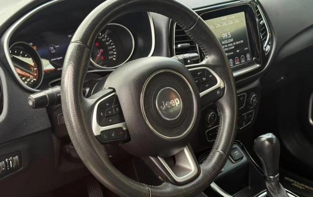 imagem-https://www.socarrao.com.br/sc-vehicle-images-prod/3297093/1787055484561-ODE4NjU2NF8yX0JfY2Y2NDU1YmI1ZS5qcGVn.jpeg