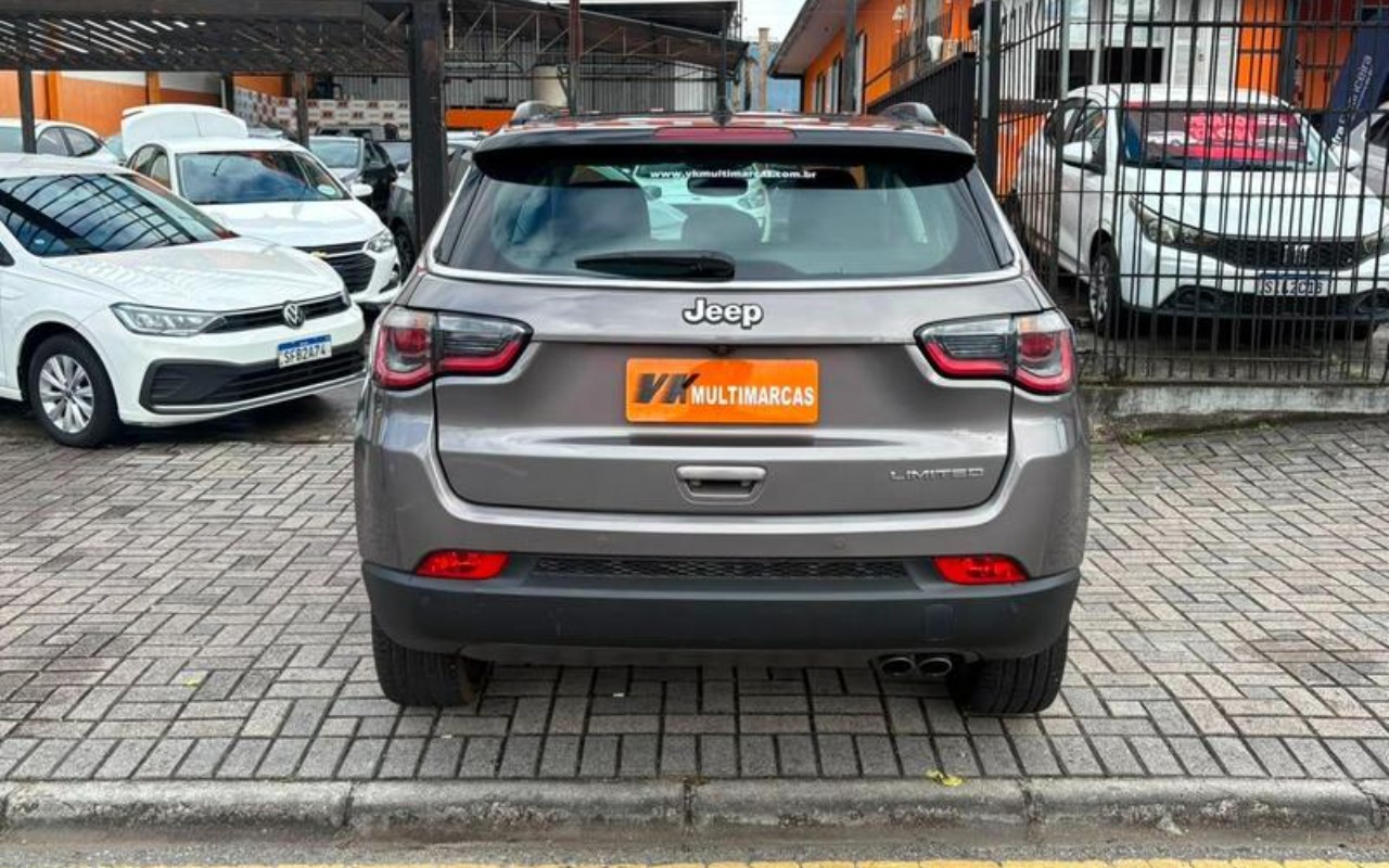 imagem-https://www.socarrao.com.br/sc-vehicle-images-prod/3297093/1787055486097-ODE4NjU2NF8xN19CXzUzZGVlYmEyYTIuanBlZw.jpeg