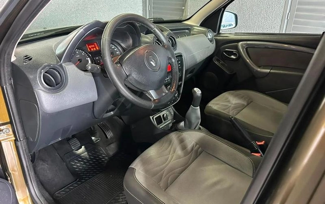 imagem-https://www.socarrao.com.br/sc-vehicle-images-prod/3297124/1788471778287-8385930_10_B_675189dc04.jpeg