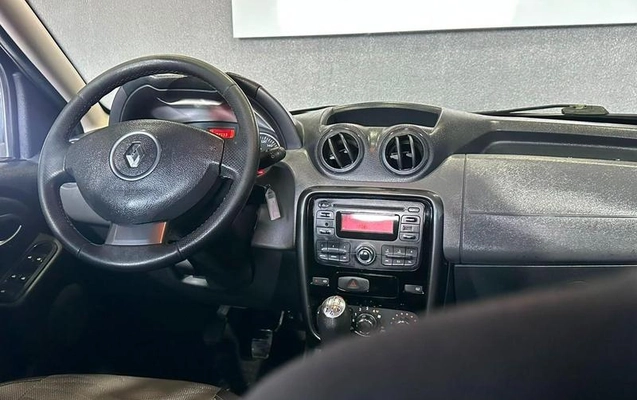 imagem-https://www.socarrao.com.br/sc-vehicle-images-prod/3297124/1788471778290-8385930_12_B_53de2273cf.jpeg