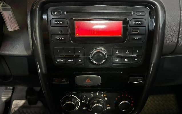 imagem-https://www.socarrao.com.br/sc-vehicle-images-prod/3297124/1788471778300-8385930_16_B_58fae9a0b3.jpeg