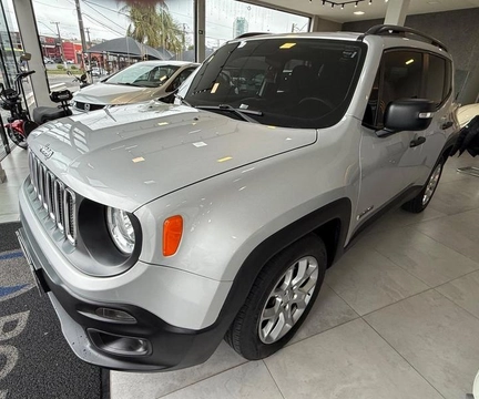 Jeep Renegade 2018 Prata — foto 1 de 3