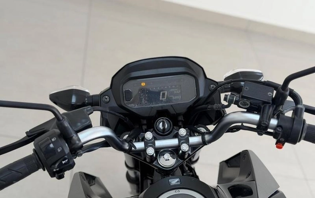 imagem-https://www.socarrao.com.br/sc-vehicle-images-prod/3297151/1787344551150-8244691_8_B_6dd8c146ee.jpeg