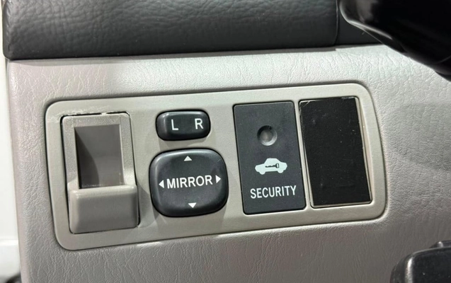 imagem-https://www.socarrao.com.br/sc-vehicle-images-prod/3297248/1787057672974-vehicle_image_1787057659_358981cad1eb93d101712ba57882d123.jpeg