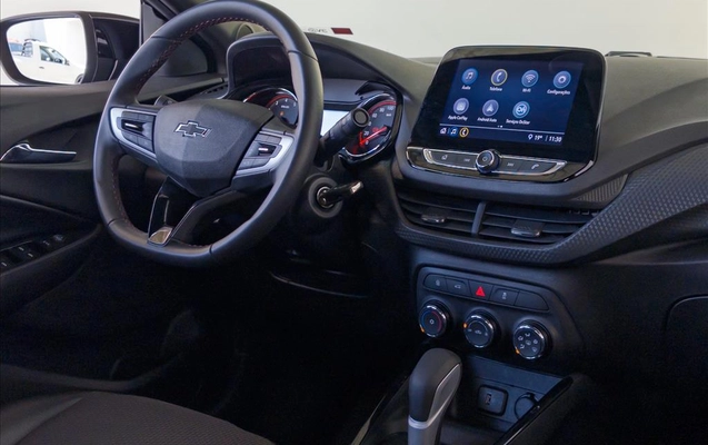 imagem-https://www.socarrao.com.br/sc-vehicle-images-prod/3297261/1787925557843-47054fb5-8fe0-4393-85f0-0eb1e740159c20260828104721.jpeg