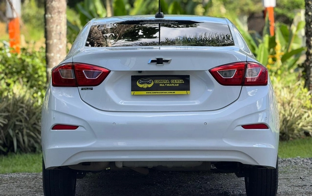 imagem-https://www.socarrao.com.br/sc-vehicle-images-prod/3297323/1787058033904-003_aadb9d1dfbbc4fcc8aea1833ad1d67fb.jpeg