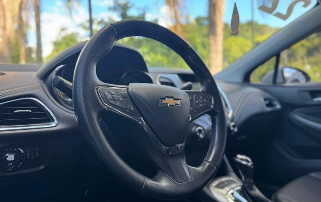imagem-https://www.socarrao.com.br/sc-vehicle-images-prod/3297323/1787058033912-003_7720ea1e37b38102f9b6fc61e4df0090.jpeg