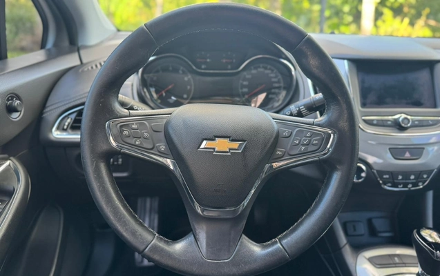 imagem-https://www.socarrao.com.br/sc-vehicle-images-prod/3297323/1787058033915-003_c01464730466b093c3feb1df2002194e.jpeg